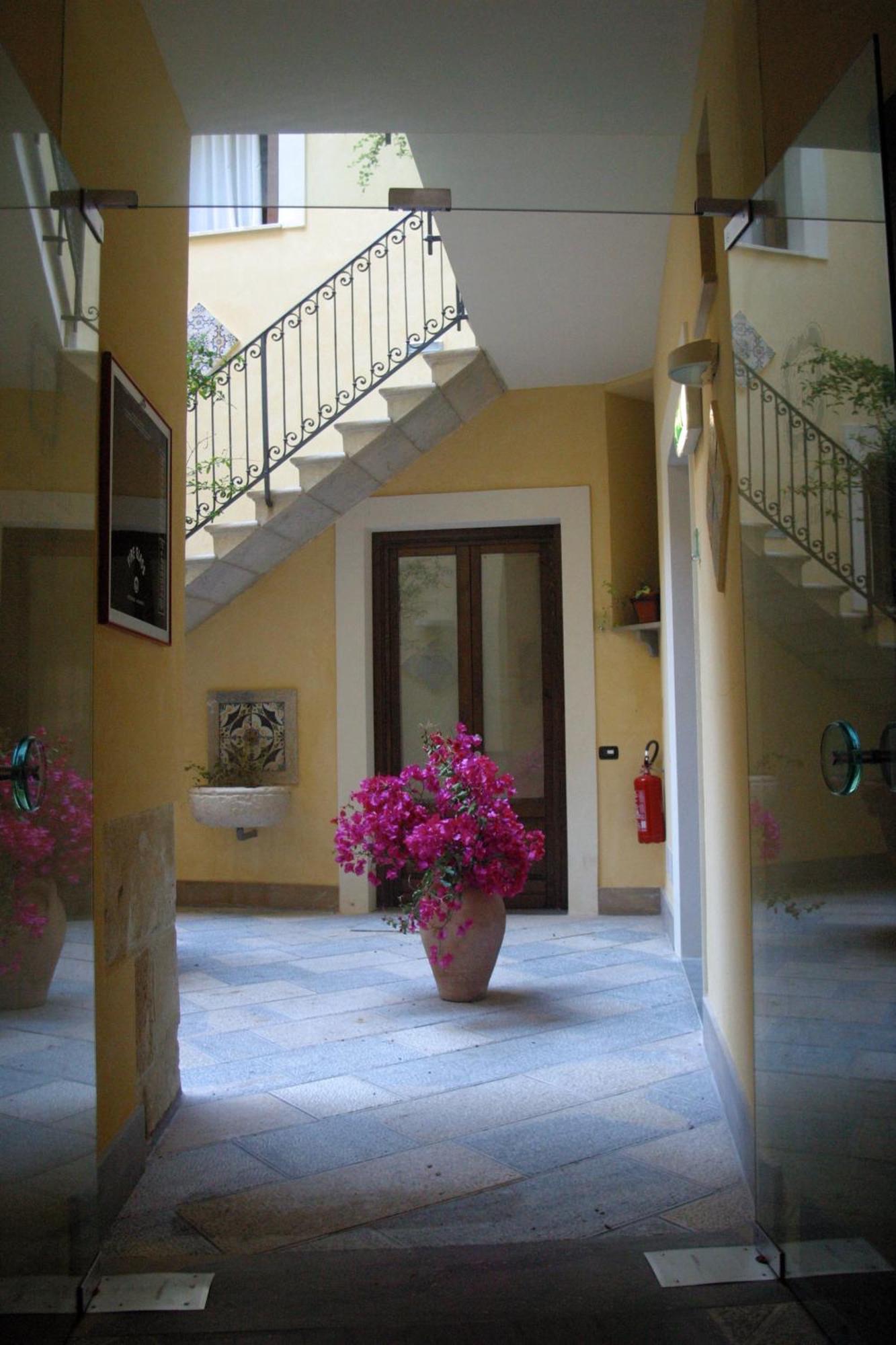 San Domenico Residence By Badia Nuova Trapani Exterior foto