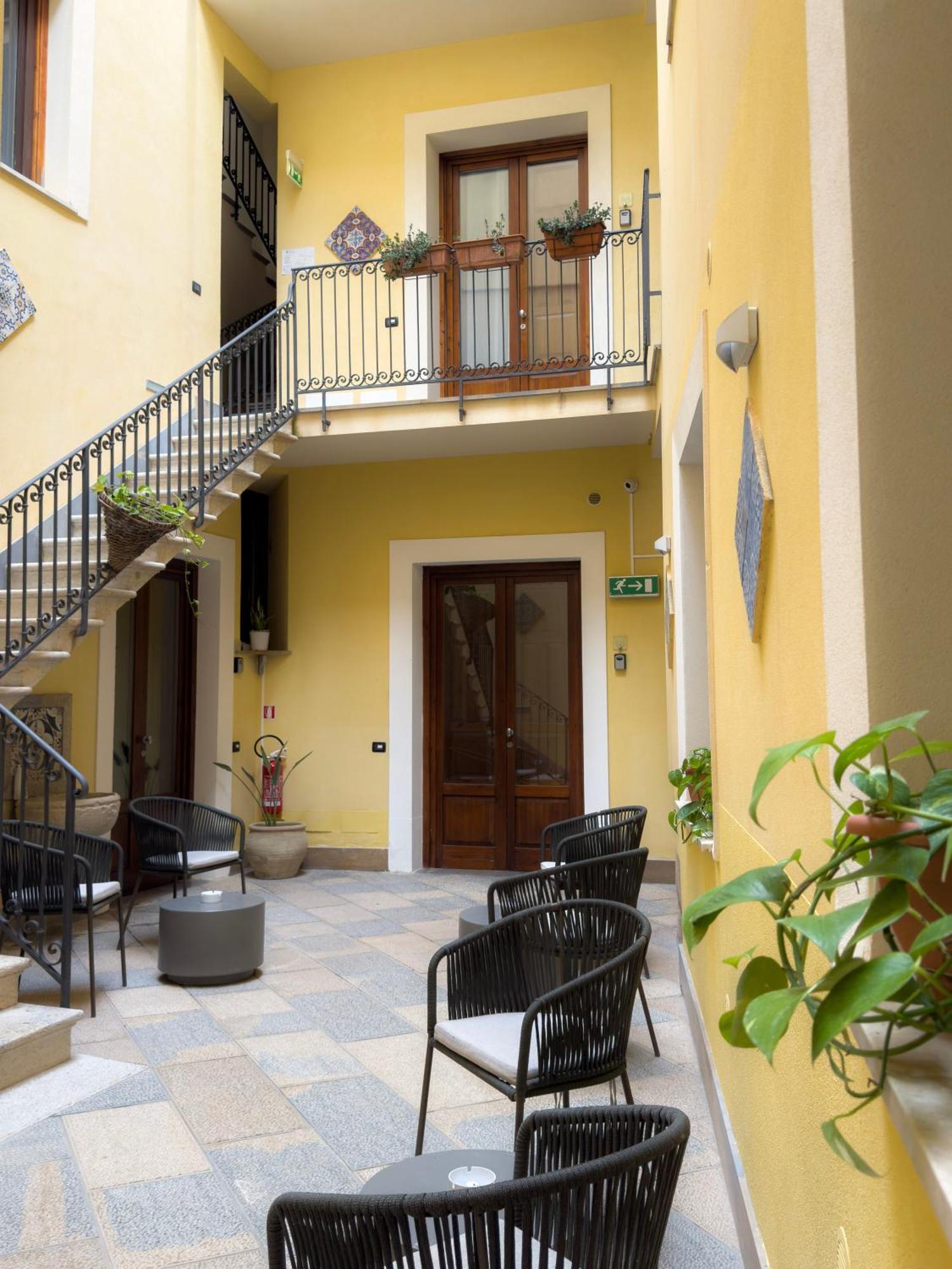 San Domenico Residence By Badia Nuova Trapani Zimmer foto